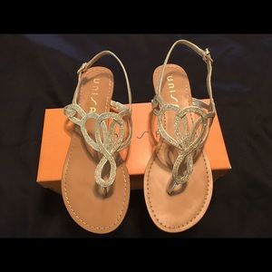 UNISA SANDALS SIZE 10M